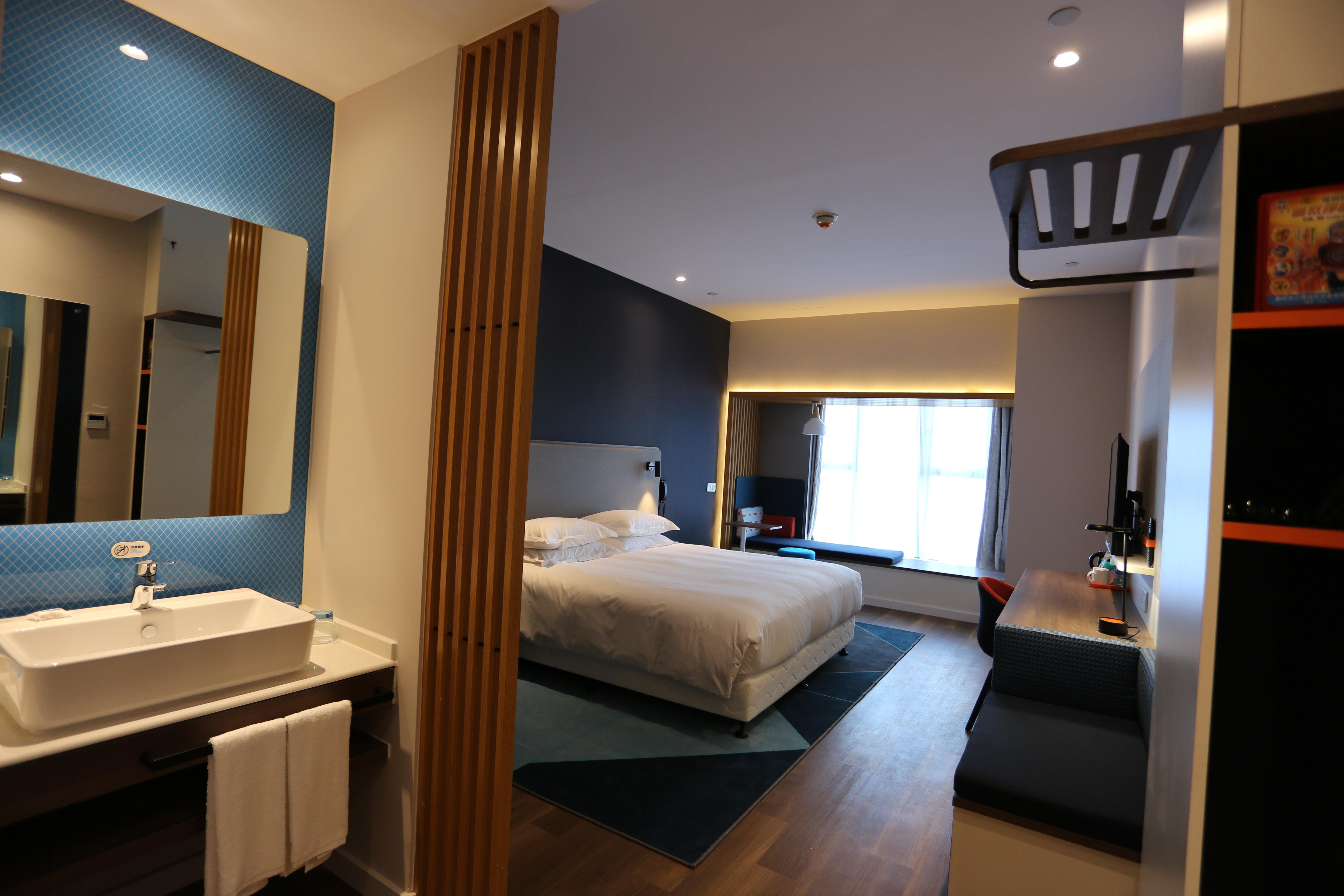 Holiday Inn Express - Wuhan Optical Valley By Ihg Bagian luar foto