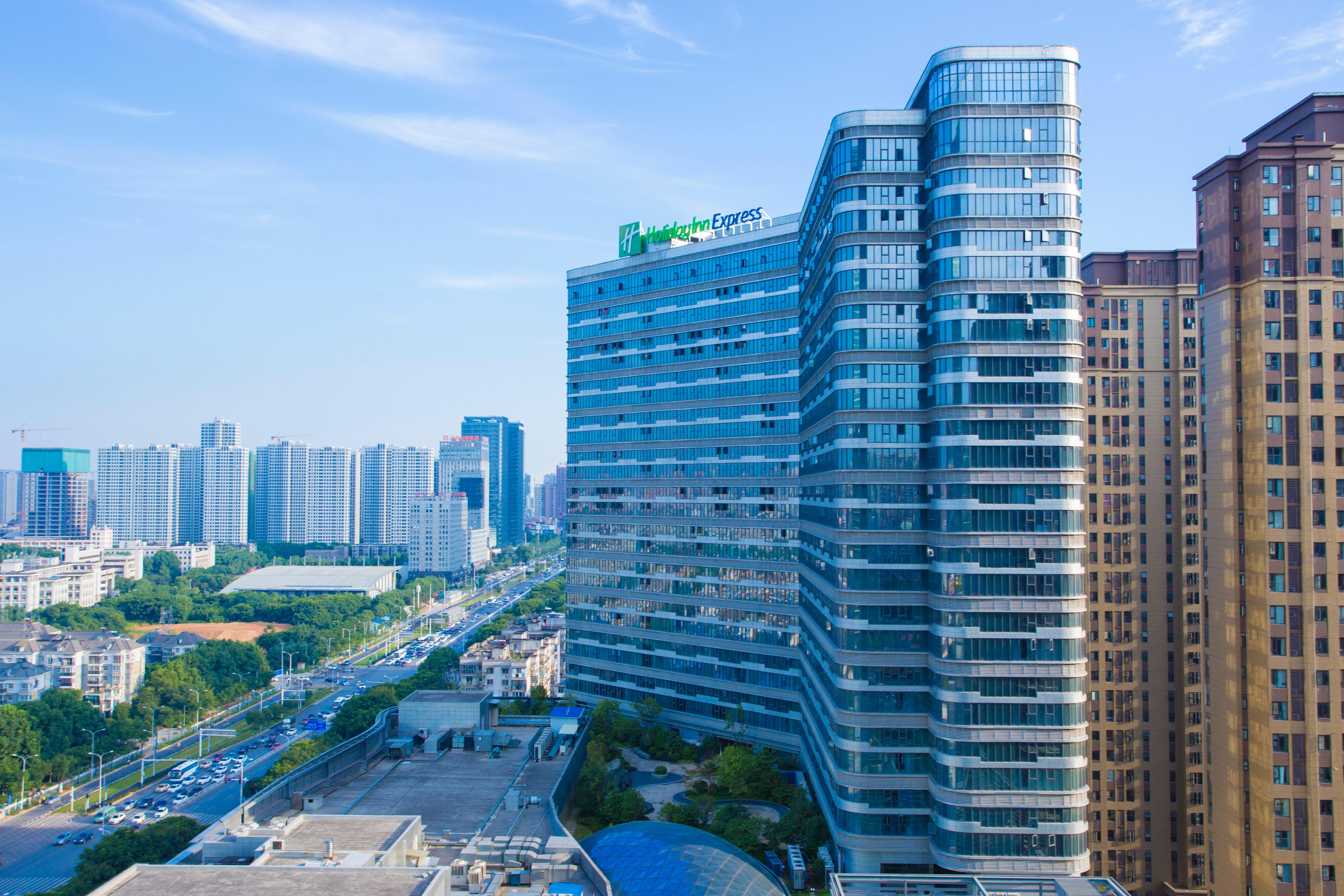 Holiday Inn Express - Wuhan Optical Valley By Ihg Bagian luar foto